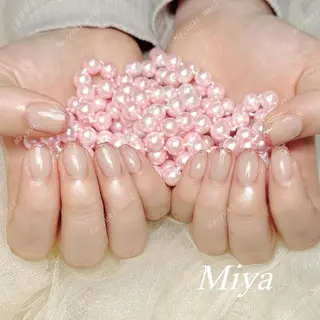 ネイル 🦋 Queenieのネイルデザイン