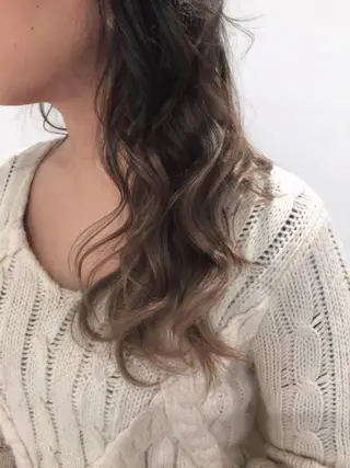 ミディアム Noe心斎橋 堀田 朋宏のヘアスタイル