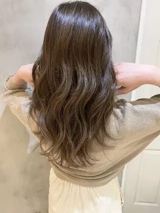 ロング カラー ヘアアレンジ ネイル マツエク・マツパ 夜23時まで予約🉑 reverieあきらのヘアスタイル