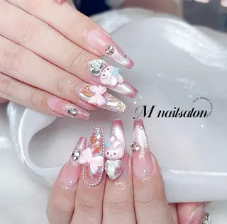 ネイル M🌷nail 長さだし専門店のネイルデザイン