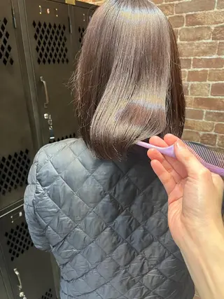 セミロング カラー パーマ ヘアアレンジ メンズ キッズ ネイル マツエク・マツパ アイブロウ 久木原 ゆりのヘアスタイル