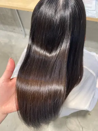 ロング さくらこ/オリーブ カラー/カラーモデルのヘアスタイル