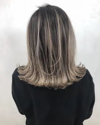 カラー ️🩵LUFE ayano️🩵のヘアスタイル