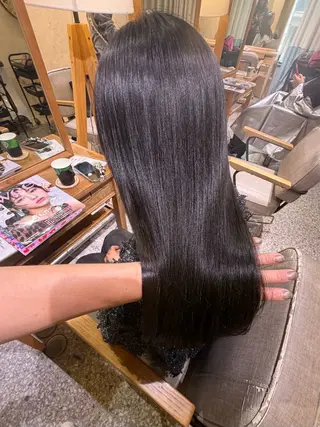 ロング カラー 吉良祐樹 艶カラー/縮毛矯正のヘアスタイル