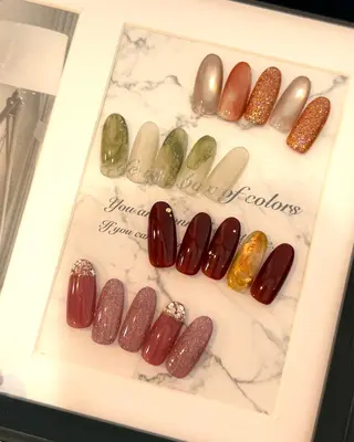 ミディアム ルミエナリトリート MUKAEDAのネイルデザイン