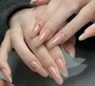 ネイル more  glam 大宮店カナのネイルデザイン