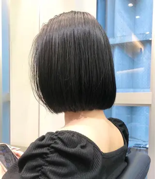 ミディアム ミルクティーベージュ /ブリーチ/Wカラーのヘアスタイル