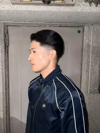 ミディアム ショウ 福岡バーバーのヘアスタイル