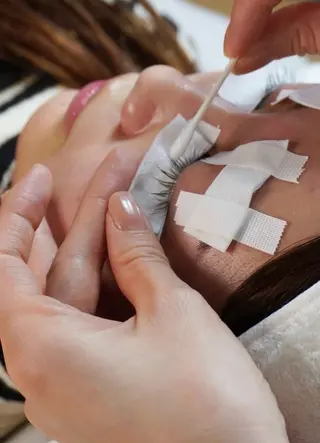 マツエク・マツパ NAZ  表参道 gajaの眉毛・アイブロウイメージ