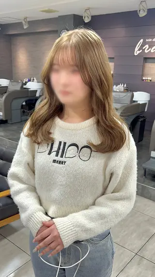 セミロング カラー ヘアアレンジ インナー×縮毛矯正 ピンクカラー澤井里菜のヘアスタイル