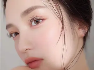 マツエク・マツパ 畑 大樹のヘアスタイル