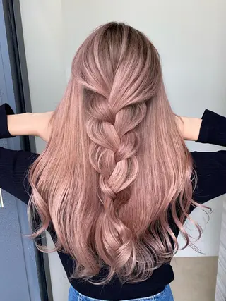 セミロング カラー ブリーチ 透明感HIDEのヘアスタイル