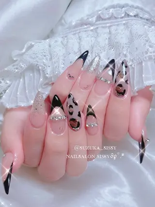 ネイル sissy suzukaのネイルデザイン