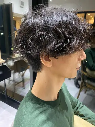 ショート パーマ メンズ 似合う髪型見つけます AYAKAのヘアスタイル