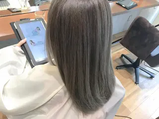 セミロング カラー mayo 🐄🌈のヘアスタイル