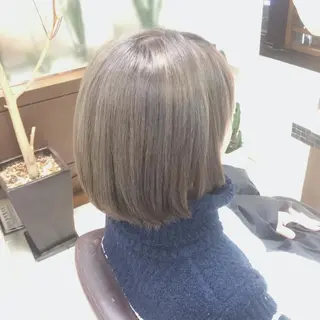 ショート ミディアム カラー 大平 美沙のヘアスタイル