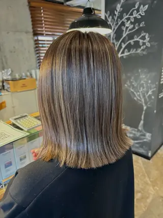 ミディアム カラー SAYA ‪🌱‬のヘアスタイル