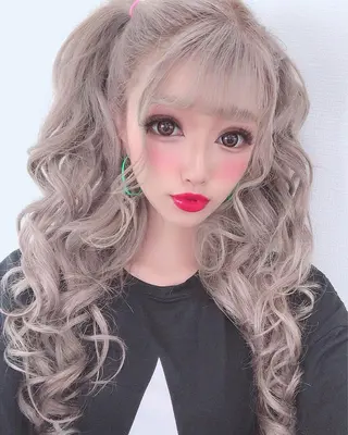 ヘアアレンジ ‎✴︎˚｡Chamo 𝐄𝐑𝐈𝐍𝐀のマツエク・マツパデザイン