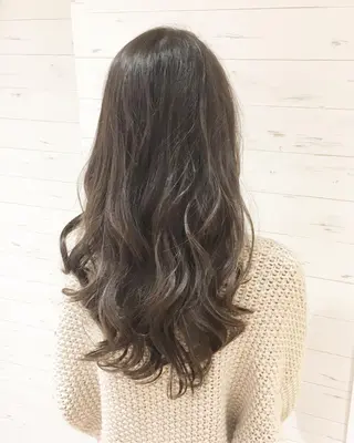 セミロング カラー ヘアアレンジ ✨艶髪✨透明感✨ 山内大樹のヘアスタイル