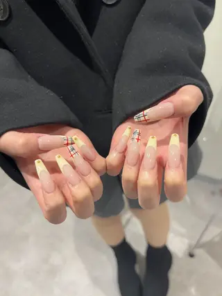 ネイル IROHA NAIL 真結子のネイルデザイン