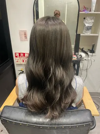 カラー ACRO Hirokiのヘアスタイル