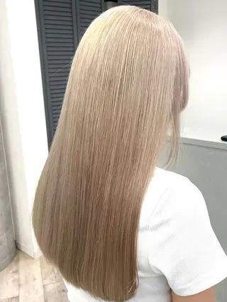 ロング ♡似合わせハイトーン ♡maiのヘアスタイル