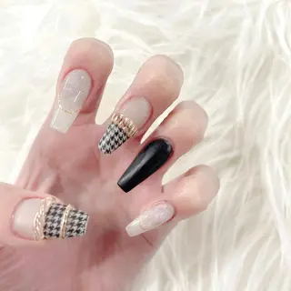 ロング ネイル Y. Sのネイルデザイン