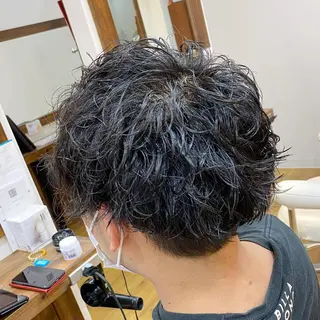 パーマ メンズ 原田 涼矢のヘアスタイル