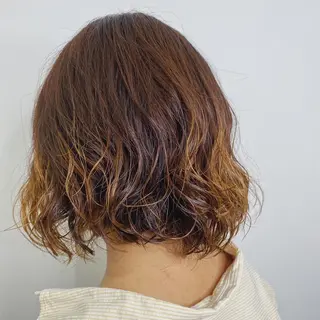ショート パーマ 暖色カラー🍊 せきゆうかのヘアスタイル