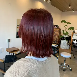 カラー コウノス マサコのヘアスタイル