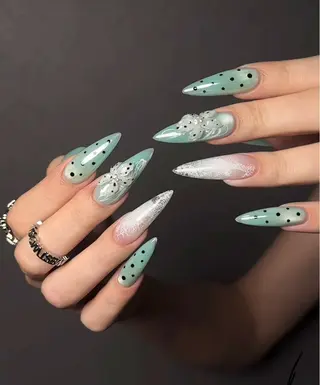 ネイル Nami nailのネイルデザイン