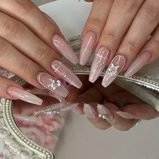 ネイル YVeil ひなのネイルデザイン