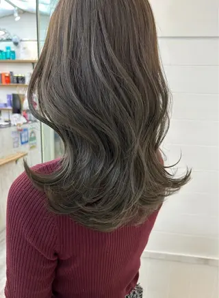 セミロング カラー 盛れる艶カラー× レイヤーカット/咲来のヘアスタイル