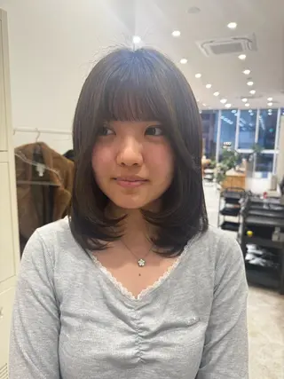 ミディアム 盛れる透明感カラー ♡ayana♡のヘアスタイル
