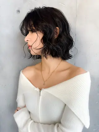 ミディアム パーマ Grow by NYNY 打越裕樹のヘアスタイル