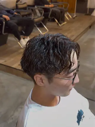 ショート パーマ メンズ ツイスパ特化 石川 歳也のヘアスタイル
