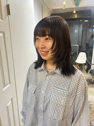 ミディアム カラー ナチュラル大人っぽい スタイル MAORIのヘアスタイル