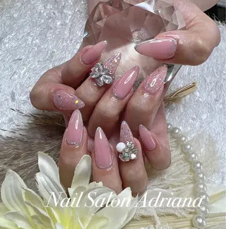 ネイル ADRIANA 大久保駅前徒歩2分のネイルデザイン