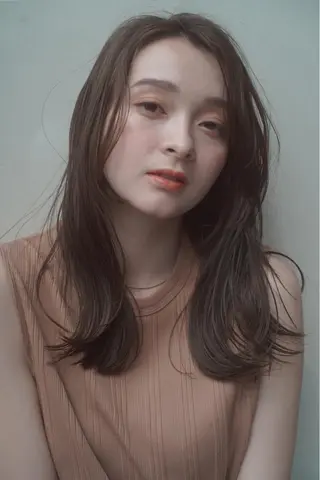 セミロング カラー レイヤーカット 赤み消し　店長/大和のヘアスタイル