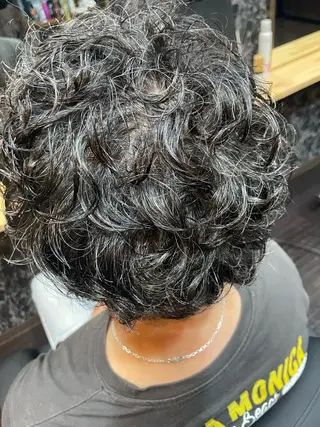 メンズ AIKO MSLのヘアスタイル