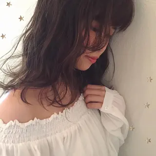 セミロング 市川 千夏のヘアスタイル
