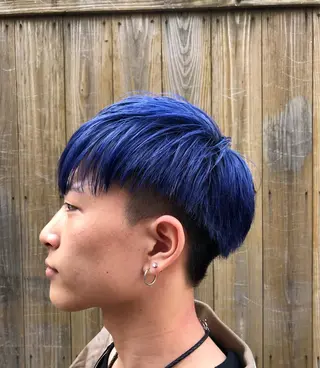 ショート カラー メンズ 山下 亮輔のヘアスタイル