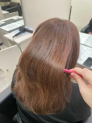セミロング カラー 藤原 さくらのヘアスタイル