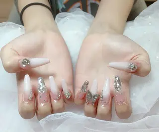 ネイル Bél Nail salonのネイルデザイン