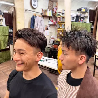 ショート ヘア ブンブンのヘアスタイル