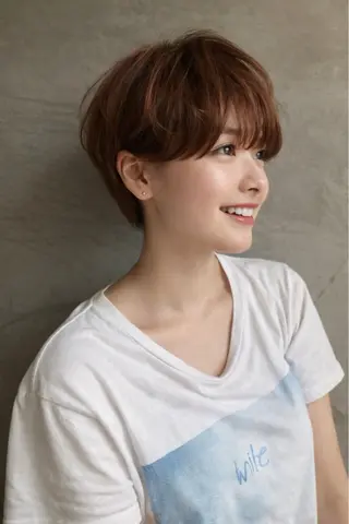 ショート 岡野 豪のヘアスタイル