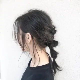 ミディアム パーマ ヘアアレンジ KONOMI スタイリストのヘアスタイル
