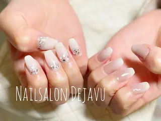 ネイル Nail salon Dejavu 🌿のネイルデザイン