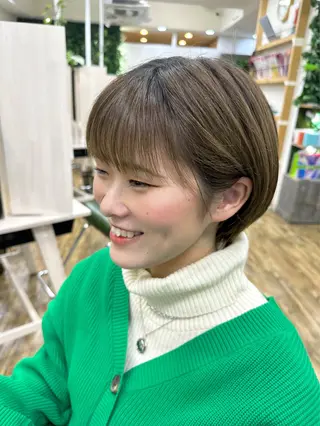 ショート K＋★ ことねのヘアスタイル
