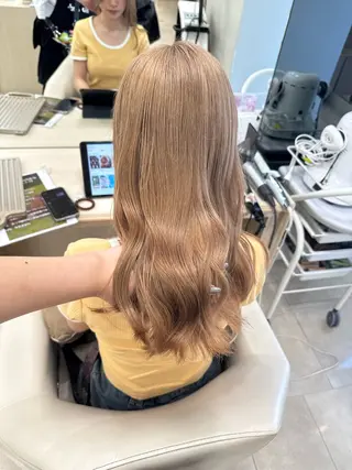 ロング 岡田 和馬のヘアスタイル